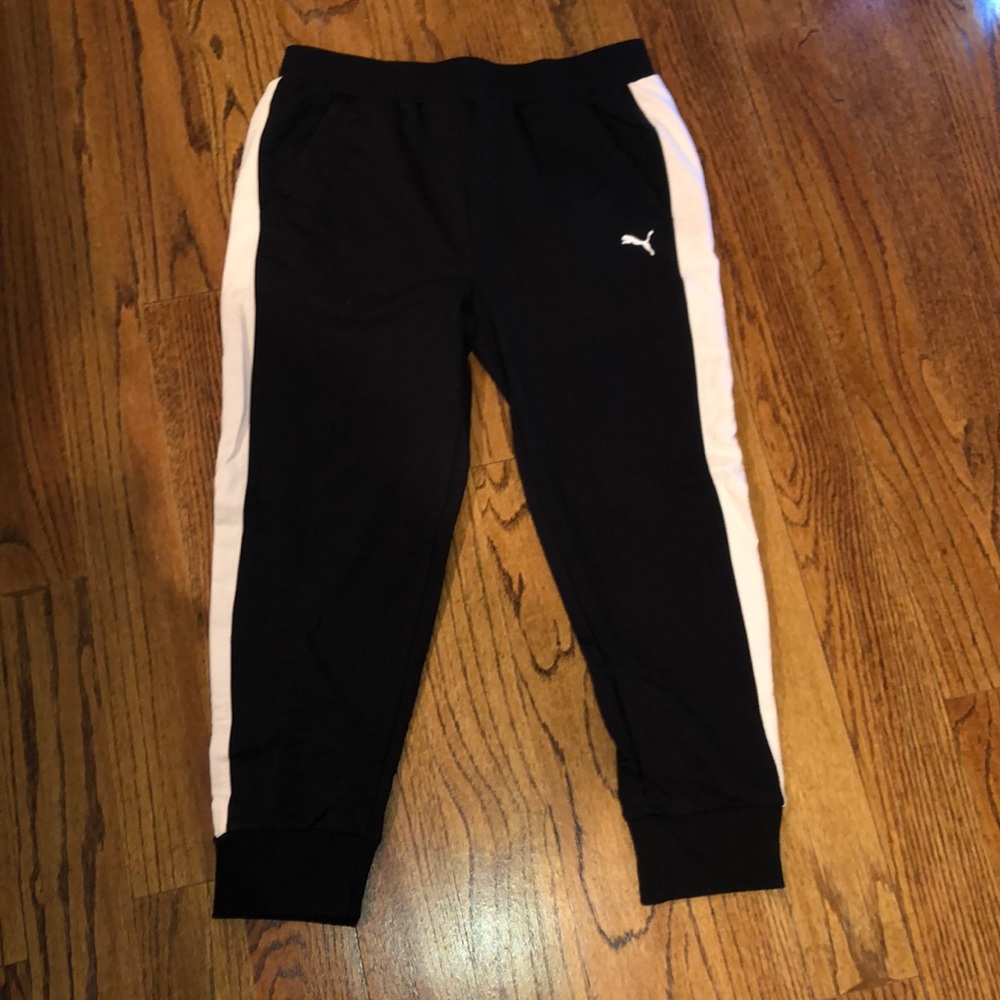 Girls puma sweatpants/joggers